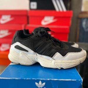Adidas 8.5